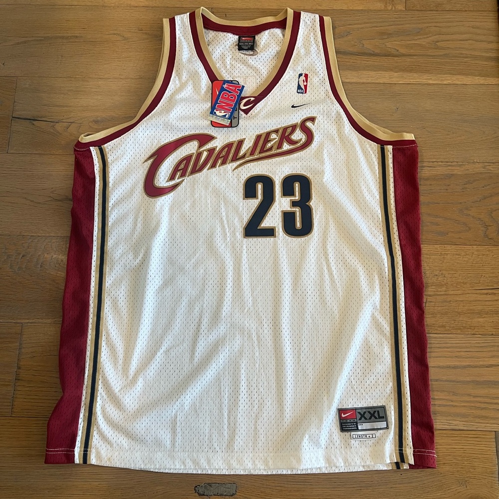 Nike White and Red XXL Jersey